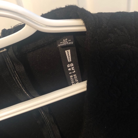 Little Black Dress - Picture 3 of 4